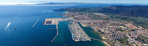 Puerto de la bahía de Algeciras