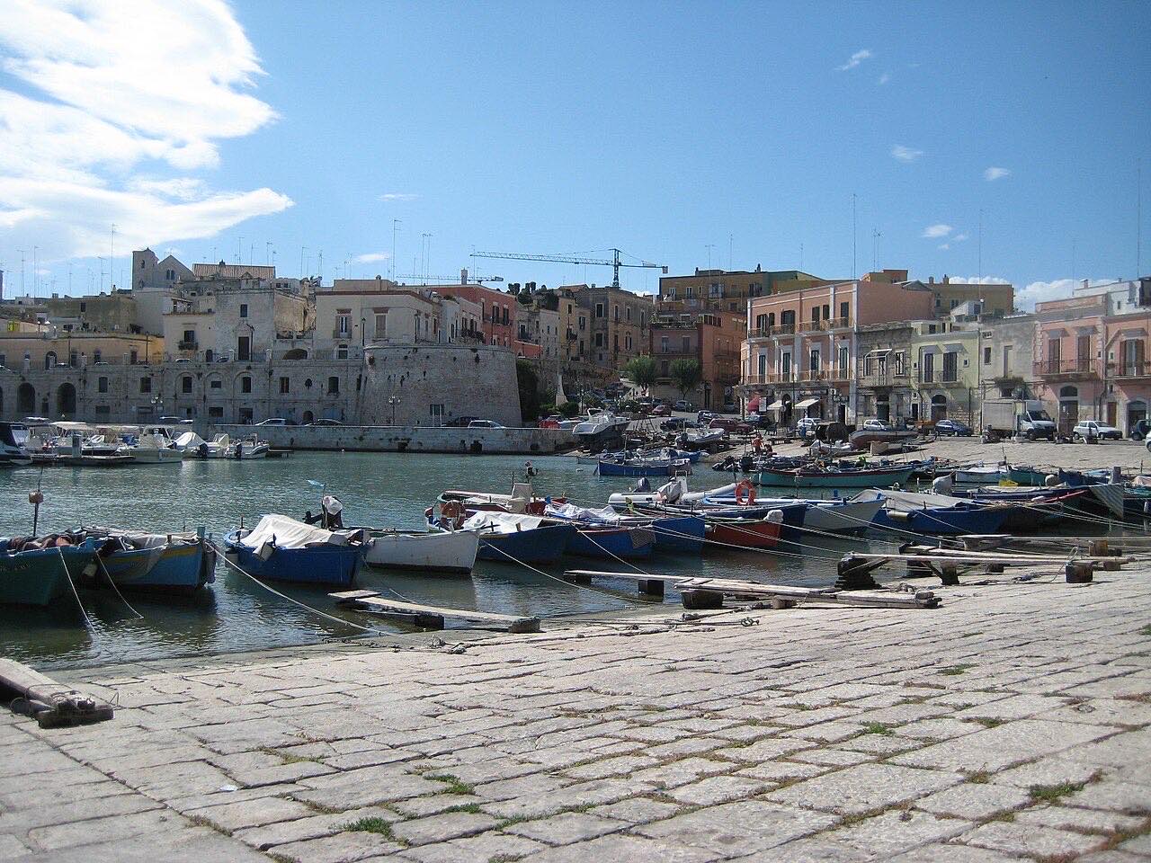 Puerto de Bisceglie, Italia