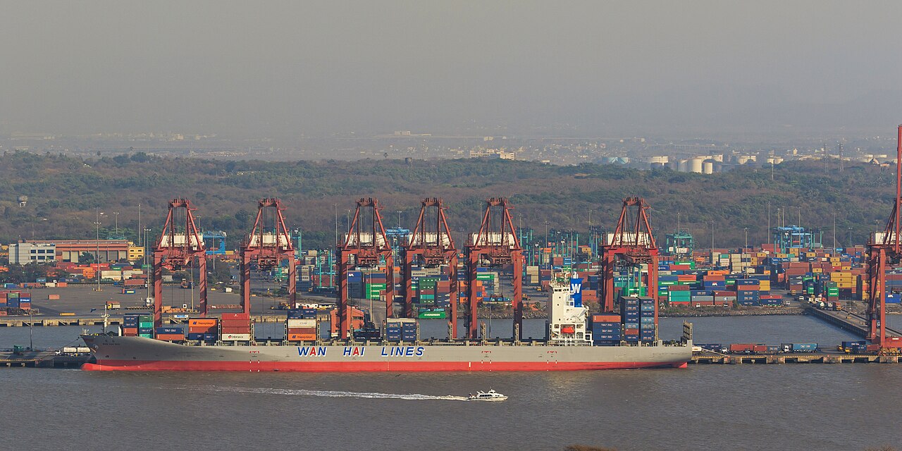 Hafen Nhava Sheva, Indien