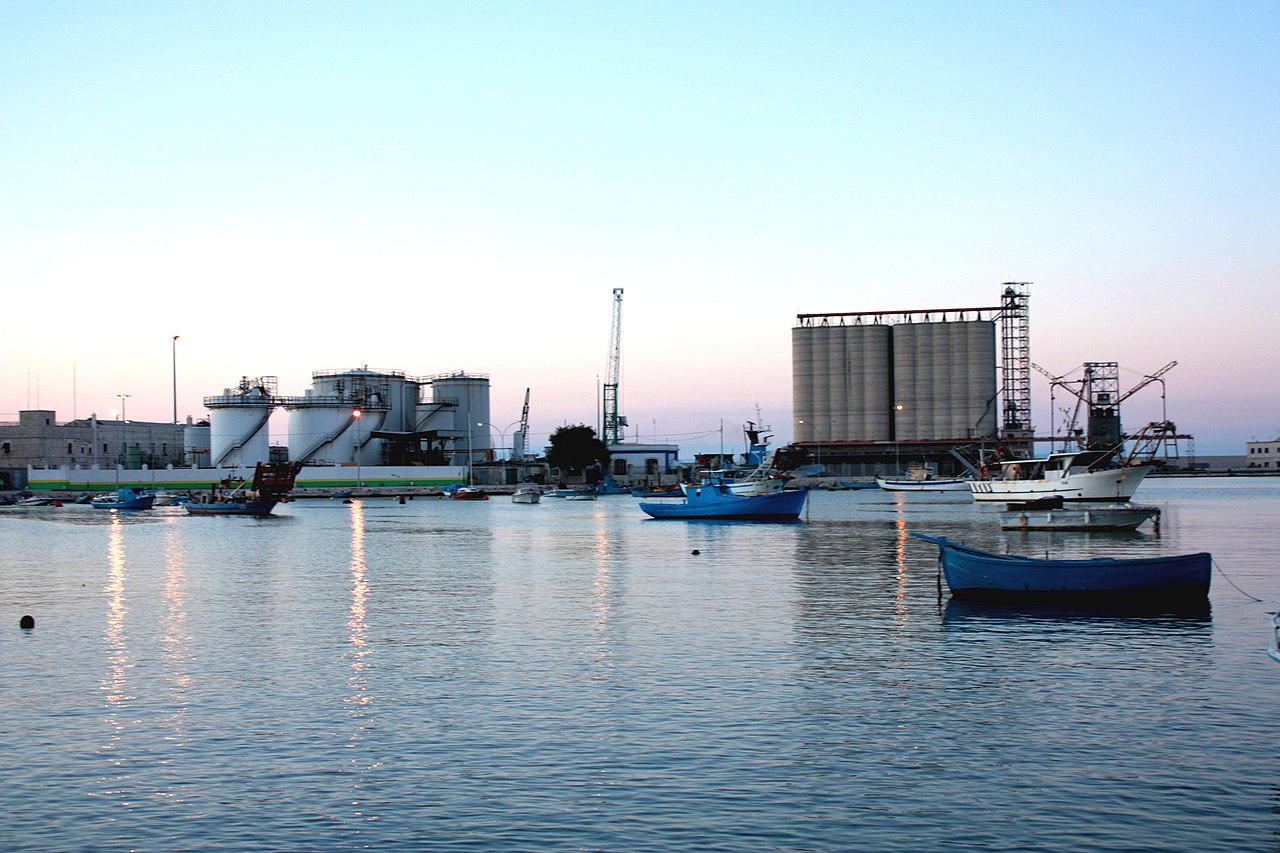 Port of Porto Di Barletta, Italy