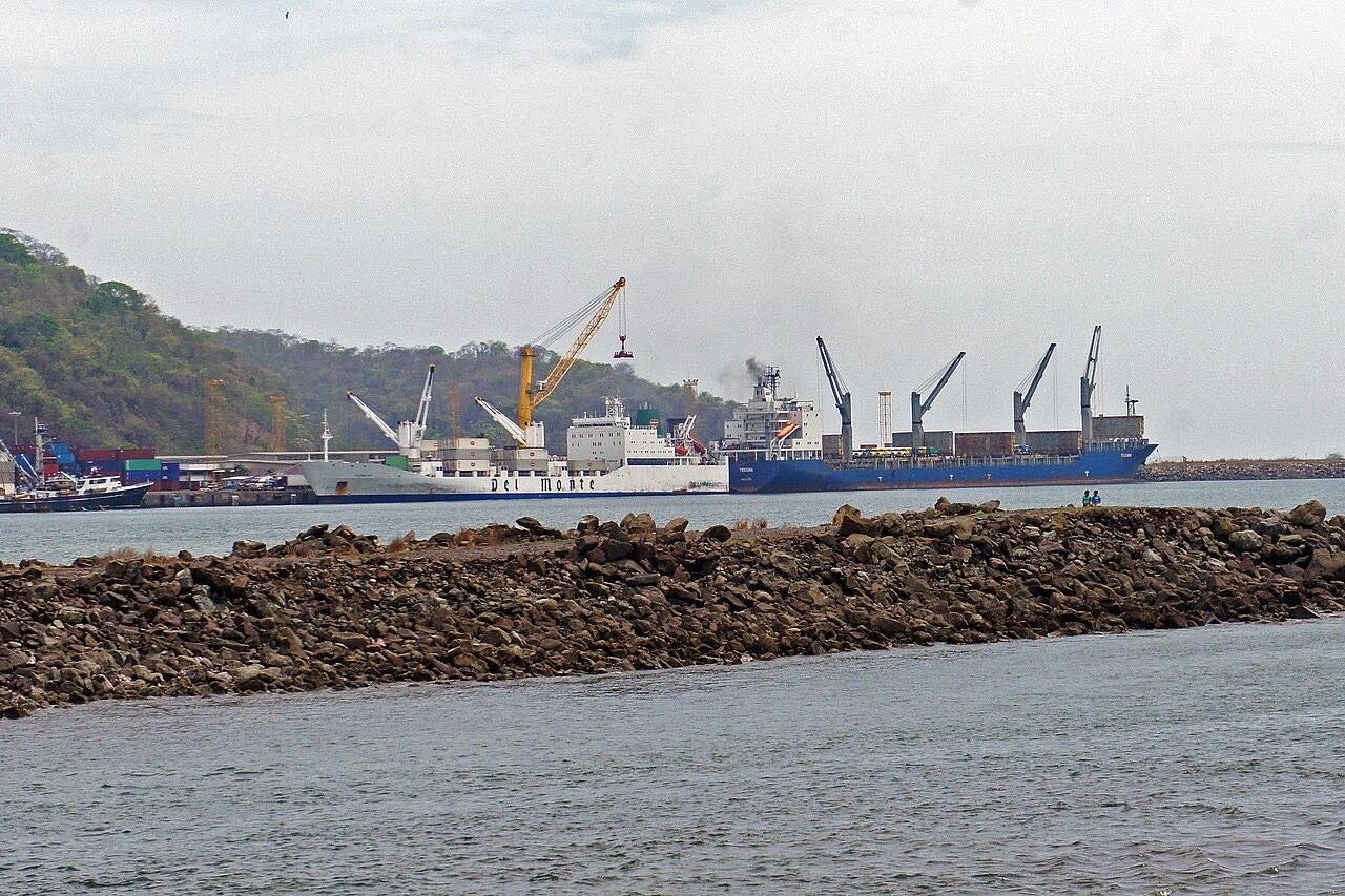 Puerto de Caldera, Costa Rica
