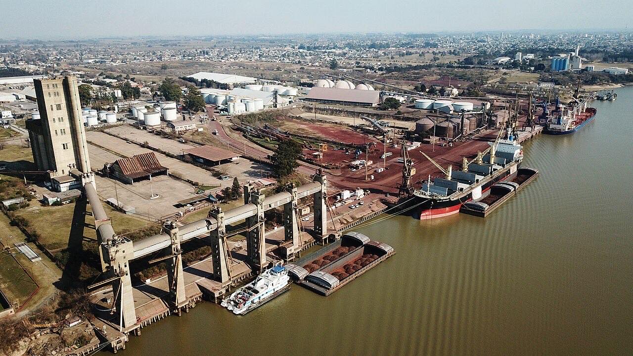 Porto de San Nicolas, Argentina