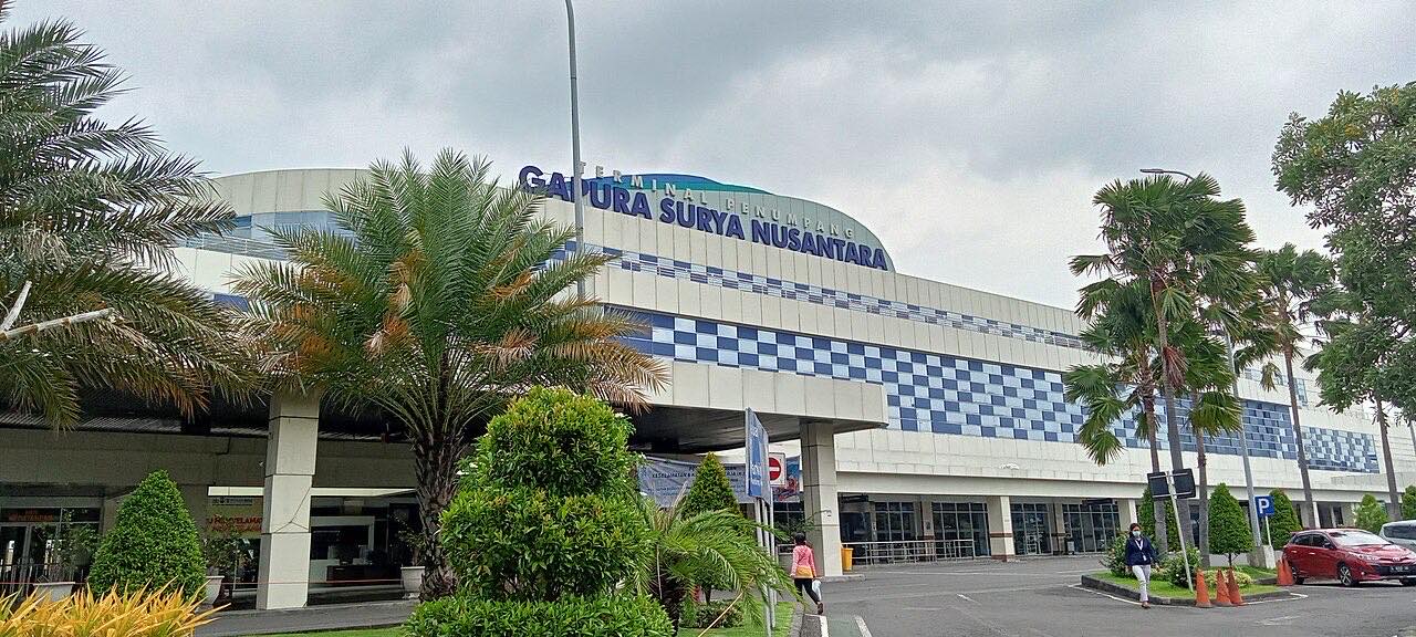 Porto de Surabaya, Indonésia