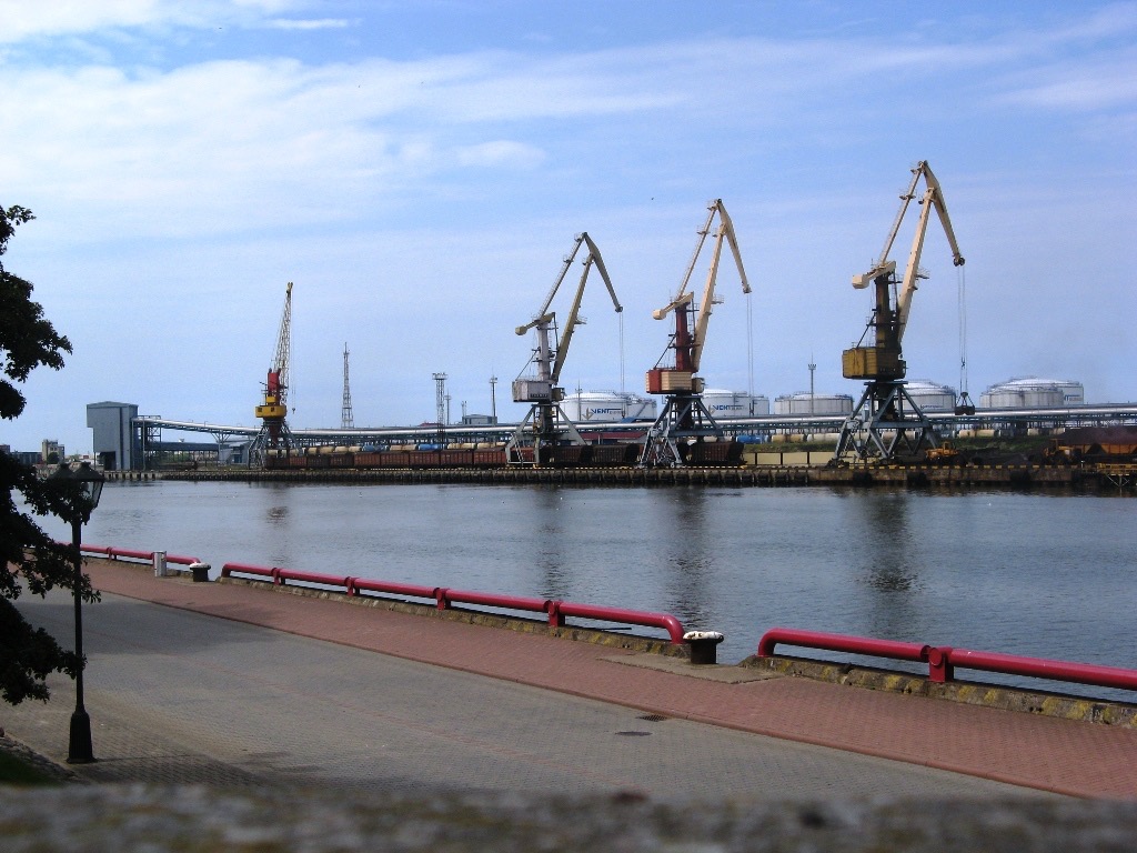 Puerto de Ventspils, Letonia