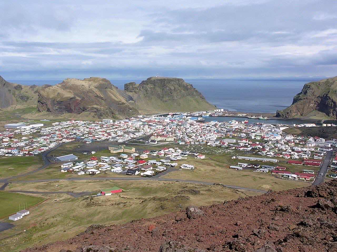 Vestmannaeyjar बंदरगाह, आइसलैंड